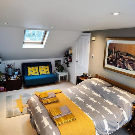 Large Light Loft Room - En Suite Brighton ภายนอก รูปภาพ